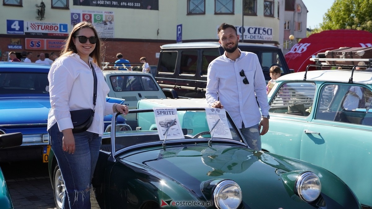Klasykiem po Ostrołęce - Zlot miłośników klasycznej motoryzacji [21.09.2025] - zdjęcie #30 - eOstroleka.pl
