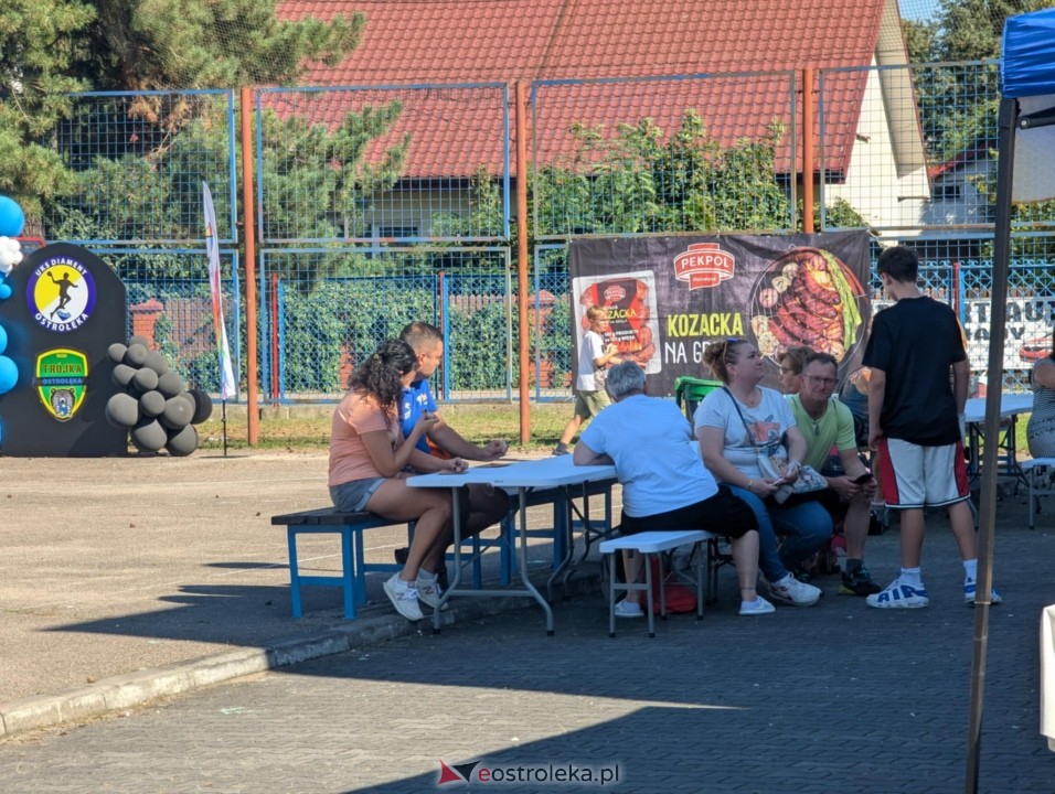 Oni kochają handball! Memoriał Piotra Dobrzyńskiego [21.09.2025] - zdjęcie #48 - eOstroleka.pl