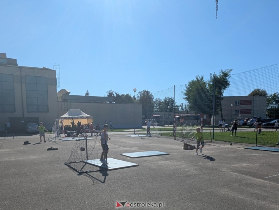 Oni kochają handball! Memoriał Piotra Dobrzyńskiego [21.09.2025] - zdjęcie #47 - eOstroleka.pl