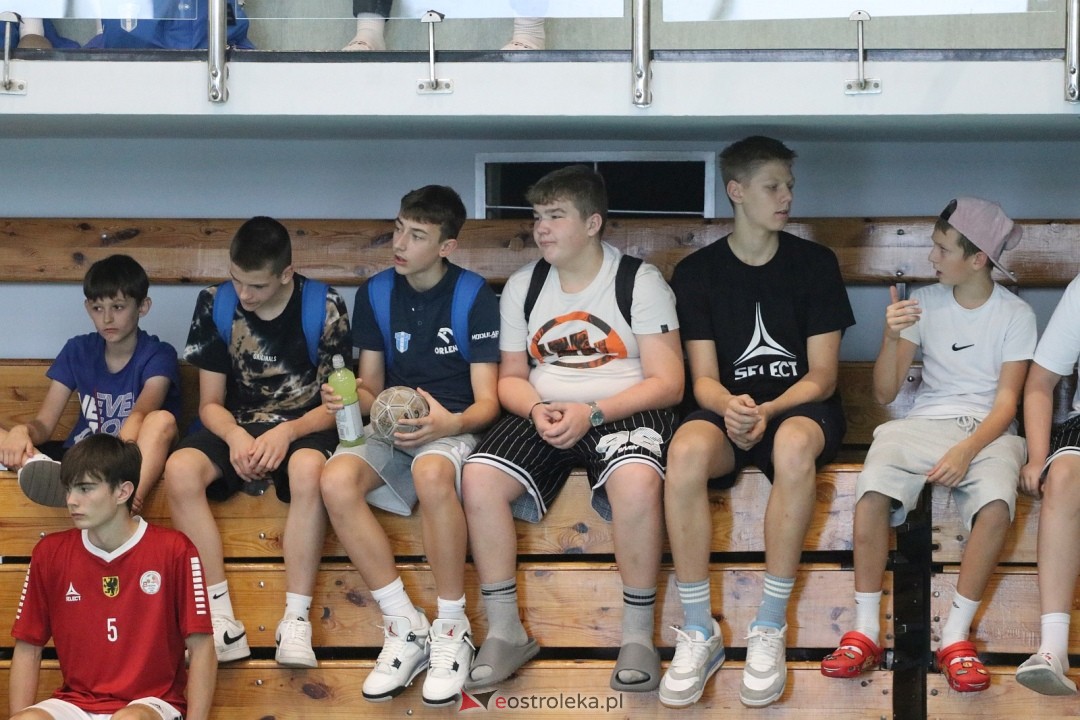 Oni kochają handball! Memoriał Piotra Dobrzyńskiego [21.09.2025] - zdjęcie #36 - eOstroleka.pl
