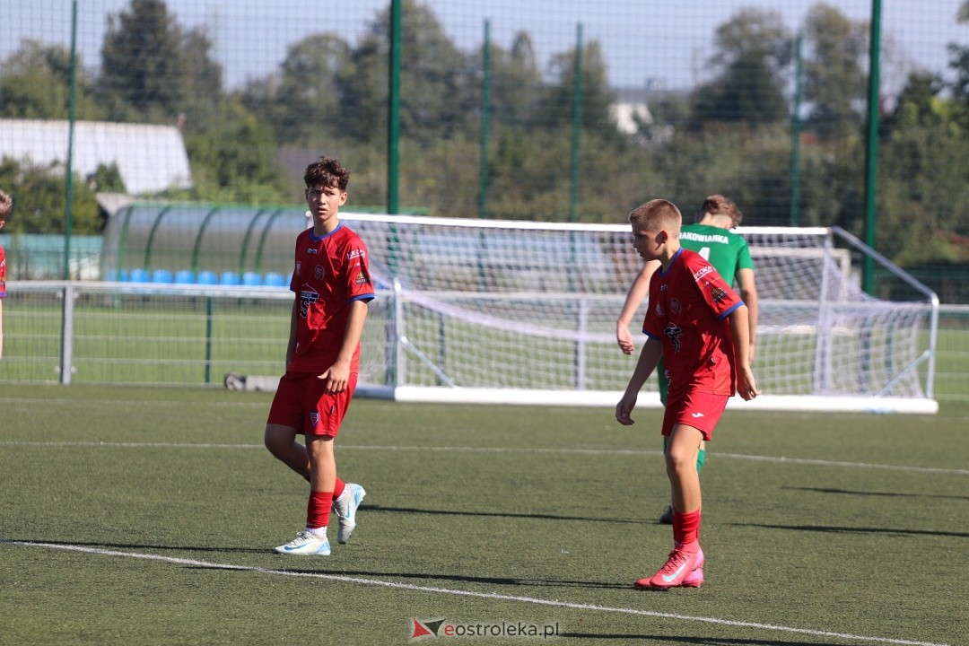 Juniorzy młodsi - Narew Ostrołęka vs. Makowianka [21.09.2025] - zdjęcie #15 - eOstroleka.pl