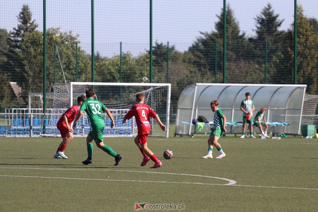 Juniorzy młodsi - Narew Ostrołęka vs. Makowianka [21.09.2025] - zdjęcie #5 - eOstroleka.pl