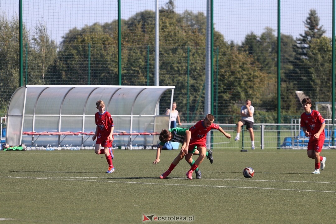 Juniorzy młodsi - Narew Ostrołęka vs. Makowianka [21.09.2025] - zdjęcie #4 - eOstroleka.pl