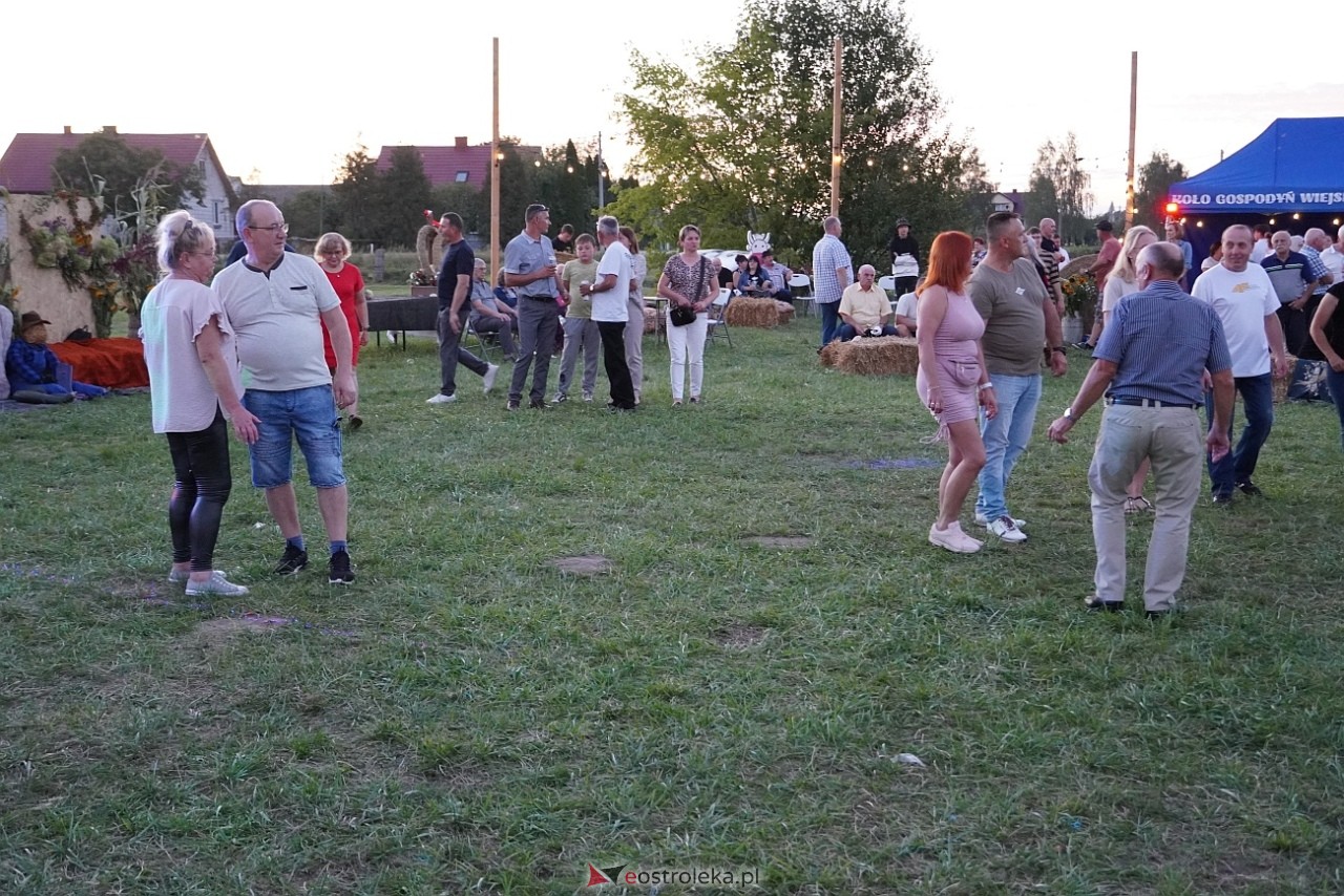 Dożynki parafialne w Borawem - potańcówka [21.09.2025] - zdjęcie #55 - eOstroleka.pl