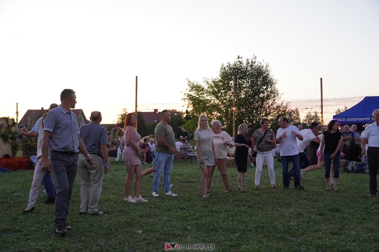 Dożynki parafialne w Borawem - potańcówka [21.09.2025] - zdjęcie #50 - eOstroleka.pl
