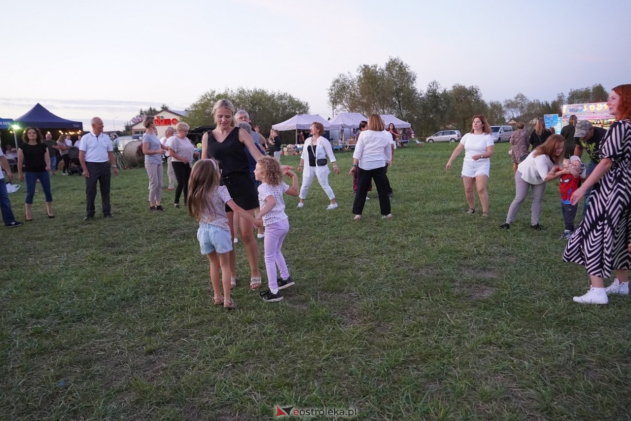Dożynki parafialne w Borawem - potańcówka [21.09.2025] - zdjęcie #36 - eOstroleka.pl