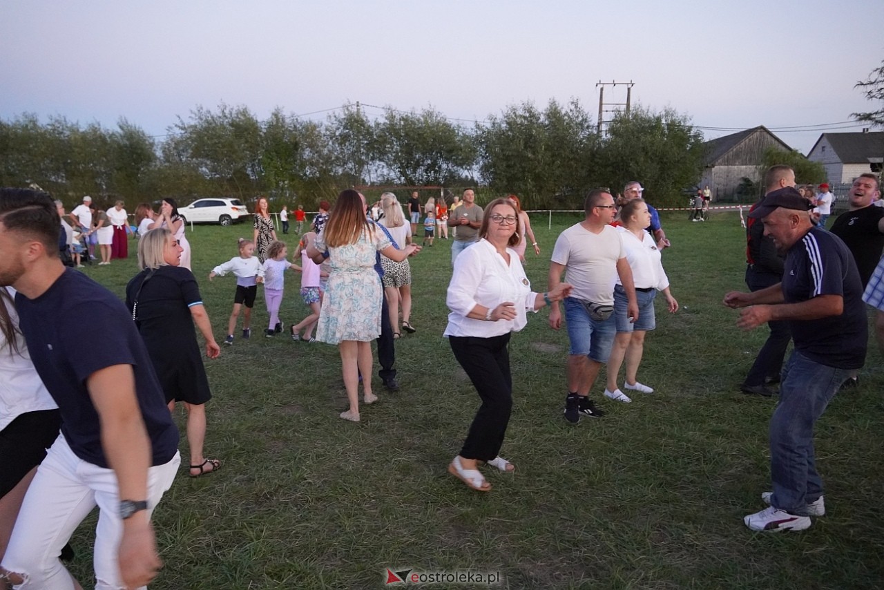 Dożynki parafialne w Borawem - potańcówka [21.09.2025] - zdjęcie #12 - eOstroleka.pl