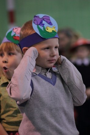 Pasowanie na przedszkolaka w Przedszkolu Miejskim Nr 7 (20.10.2011) - zdjęcie #35 - eOstroleka.pl