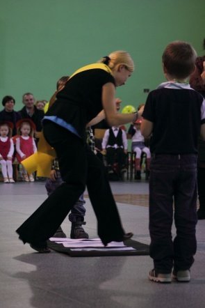 Pasowanie na przedszkolaka w Przedszkolu Miejskim Nr 7 (20.10.2011) - zdjęcie #31 - eOstroleka.pl