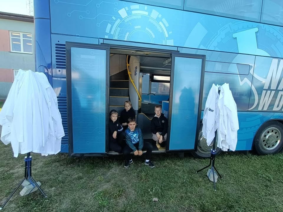 Naukobus w szkole w Borawem [24.09.2025] - zdjęcie #64 - eOstroleka.pl