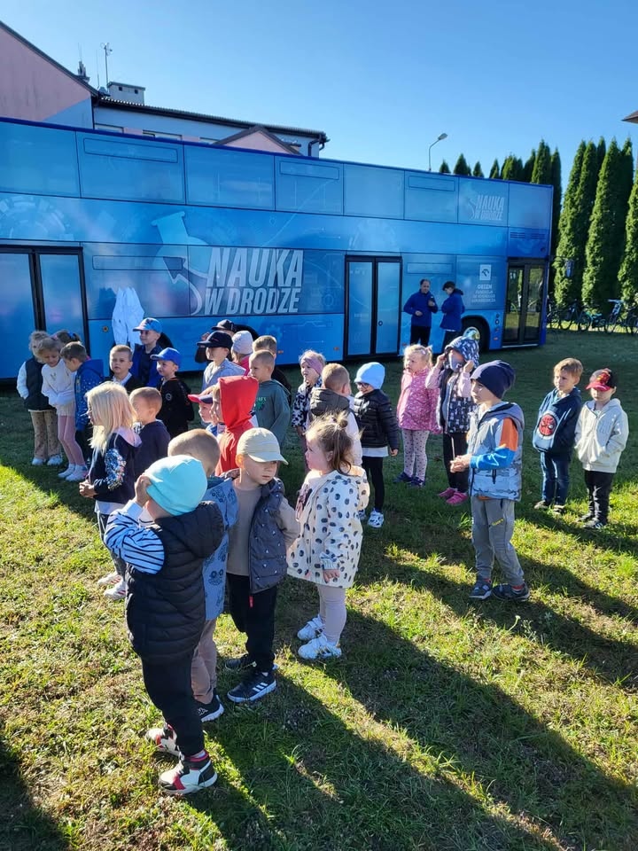 Naukobus w szkole w Borawem [24.09.2025] - zdjęcie #49 - eOstroleka.pl