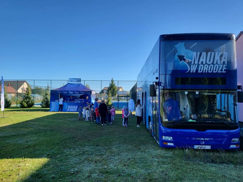 Naukobus w szkole w Borawem [24.09.2025] - zdjęcie #44 - eOstroleka.pl
