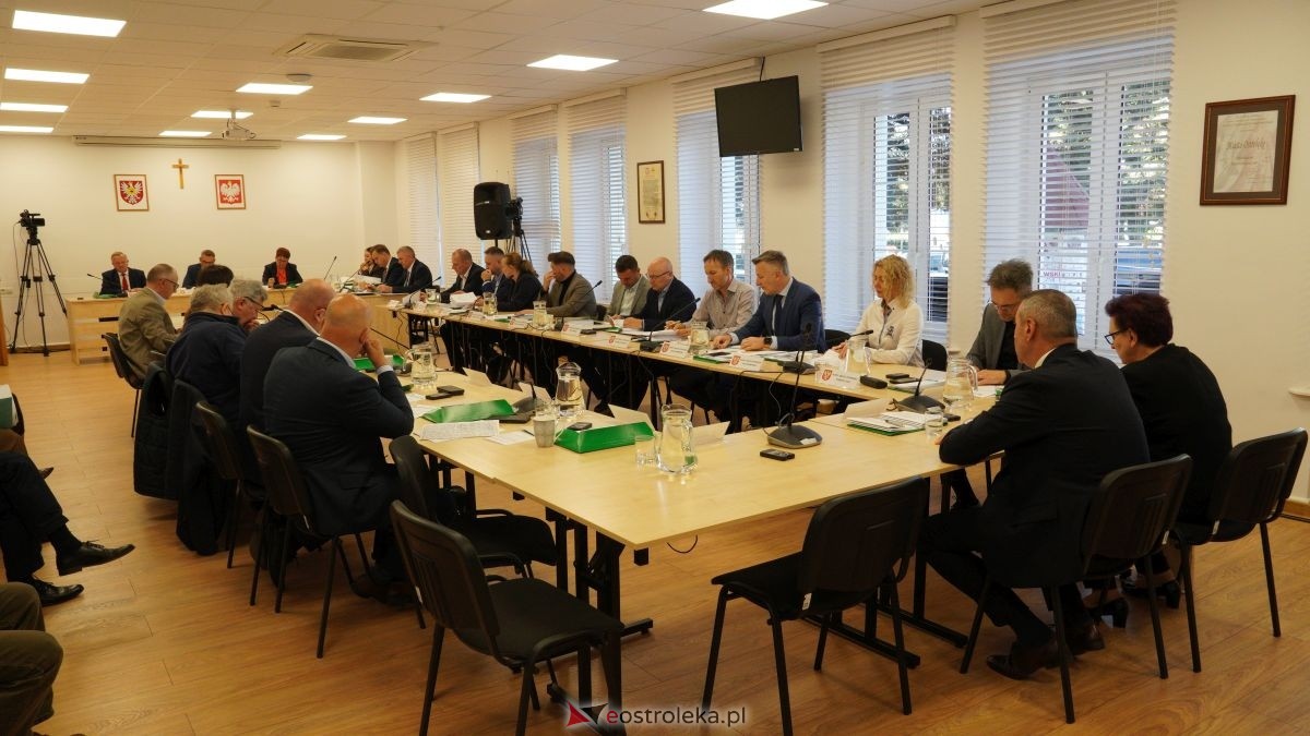 30. sesja Rady Miasta [25.09.2025] - zdjęcie #18 - eOstroleka.pl
