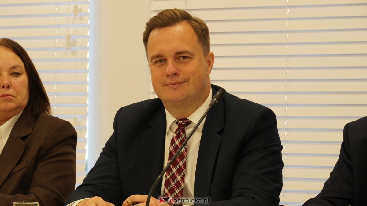 30. sesja Rady Miasta [25.09.2025] - zdjęcie #16 - eOstroleka.pl