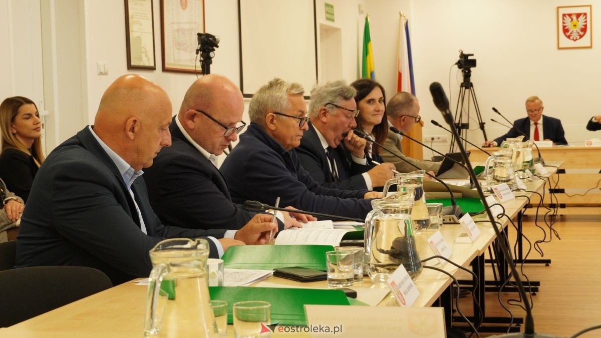 30. sesja Rady Miasta [25.09.2025] - zdjęcie #4 - eOstroleka.pl