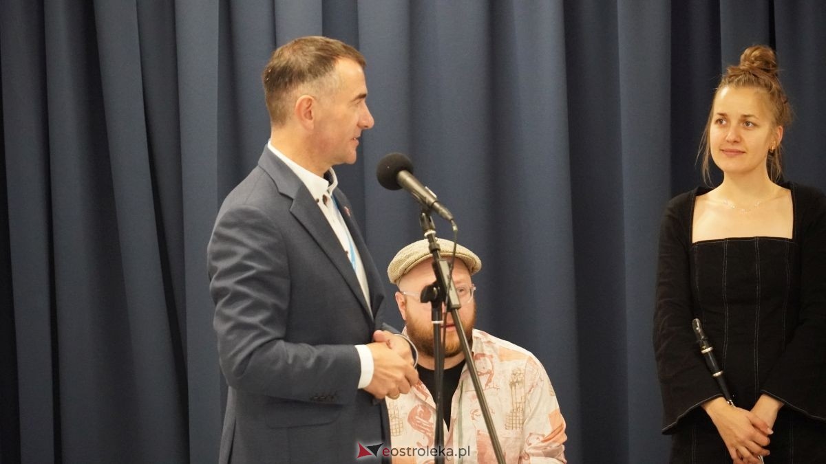Ach jak przyjemnie - sentymentalna podróż muzyczna dla seniorów w Olszewie-Borkach [25.09.2025] - zdjęcie #35 - eOstroleka.pl