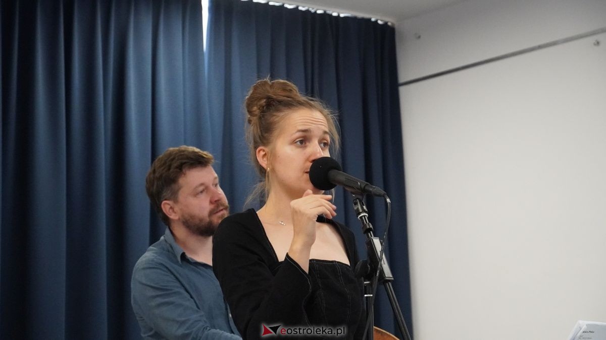 Ach jak przyjemnie - sentymentalna podróż muzyczna dla seniorów w Olszewie-Borkach [25.09.2025] - zdjęcie #28 - eOstroleka.pl