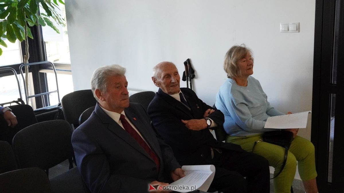 Ach jak przyjemnie - sentymentalna podróż muzyczna dla seniorów w Olszewie-Borkach [25.09.2025] - zdjęcie #26 - eOstroleka.pl