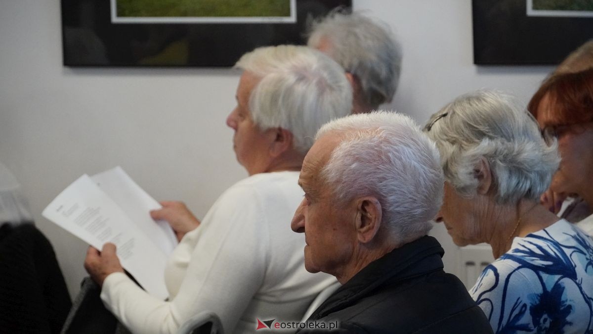 Ach jak przyjemnie - sentymentalna podróż muzyczna dla seniorów w Olszewie-Borkach [25.09.2025] - zdjęcie #2 - eOstroleka.pl