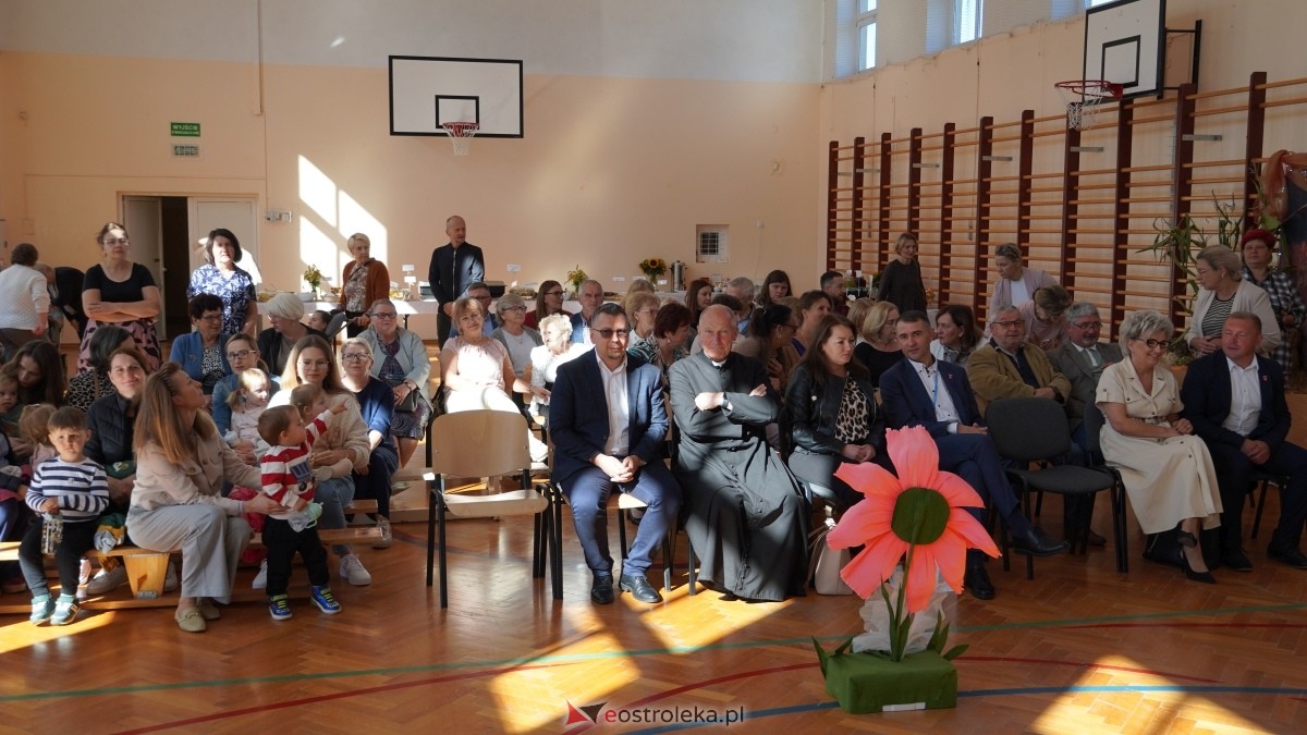 Bajkowy Dzień Pieczonego Ziemniaka w Nowej Wsi [25.09.2025] - zdjęcie #56 - eOstroleka.pl