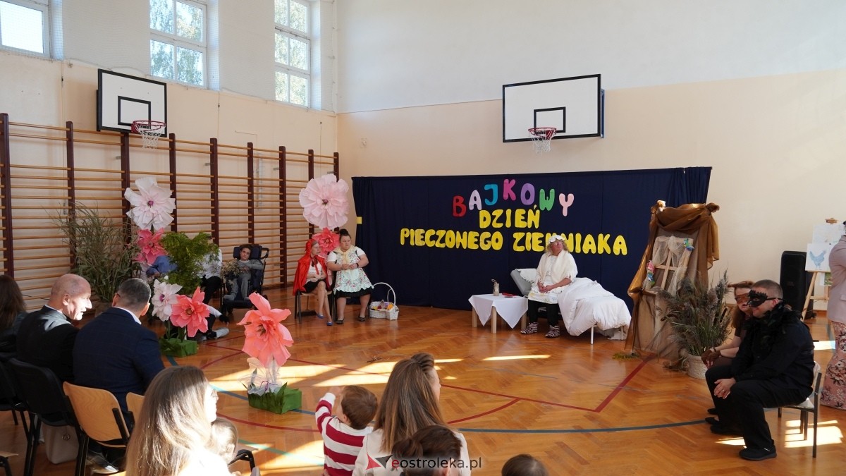 Bajkowy Dzień Pieczonego Ziemniaka w Nowej Wsi [25.09.2025] - zdjęcie #55 - eOstroleka.pl
