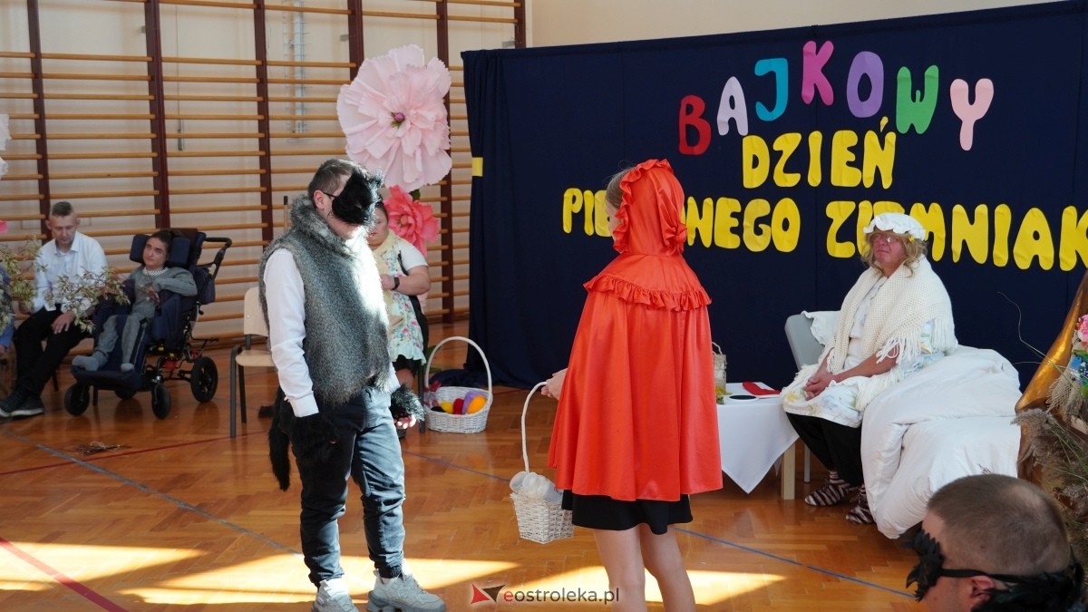 Bajkowy Dzień Pieczonego Ziemniaka w Nowej Wsi [25.09.2025] - zdjęcie #31 - eOstroleka.pl