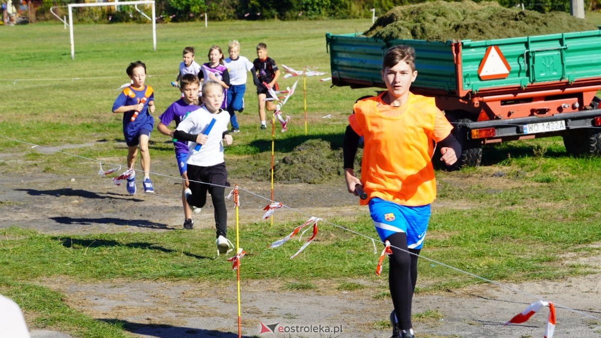 Zawody biegowe - sztafeta [26.09.2025] - zdjęcie #70 - eOstroleka.pl