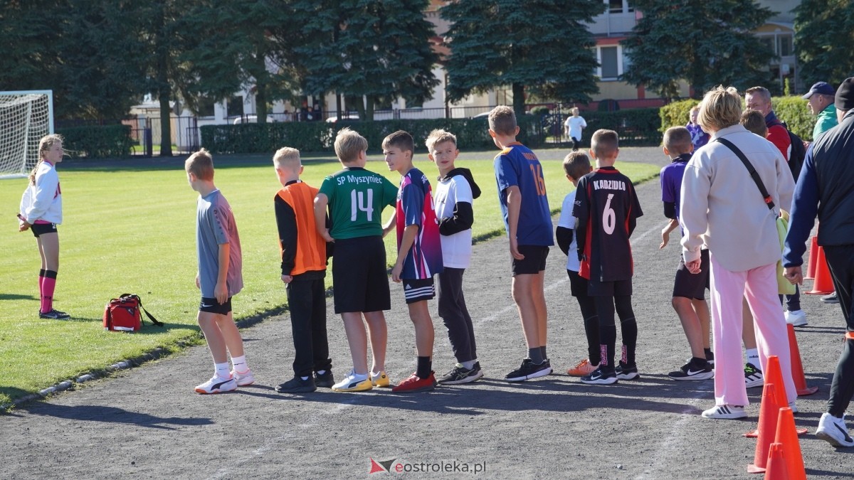 Zawody biegowe - sztafeta [26.09.2025] - zdjęcie #49 - eOstroleka.pl