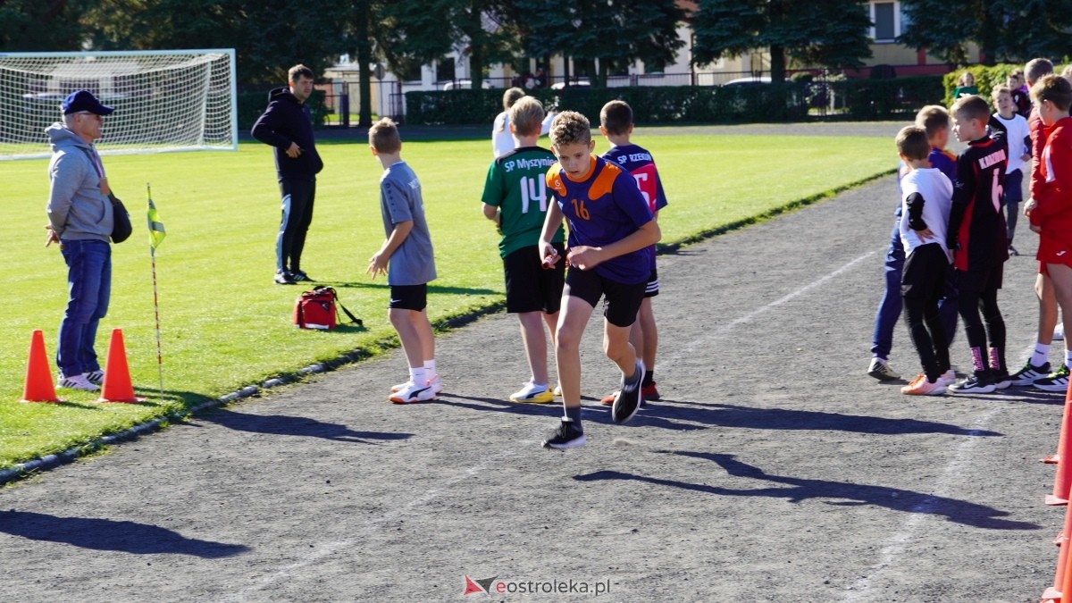 Zawody biegowe - sztafeta [26.09.2025] - zdjęcie #39 - eOstroleka.pl