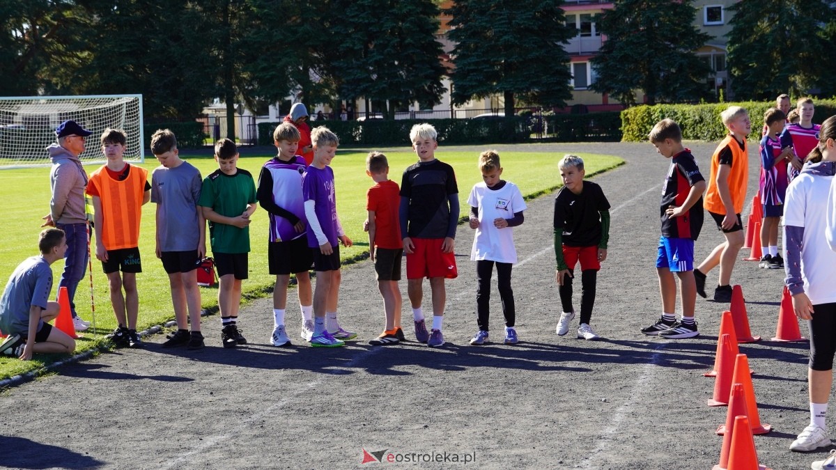 Zawody biegowe - sztafeta [26.09.2025] - zdjęcie #31 - eOstroleka.pl
