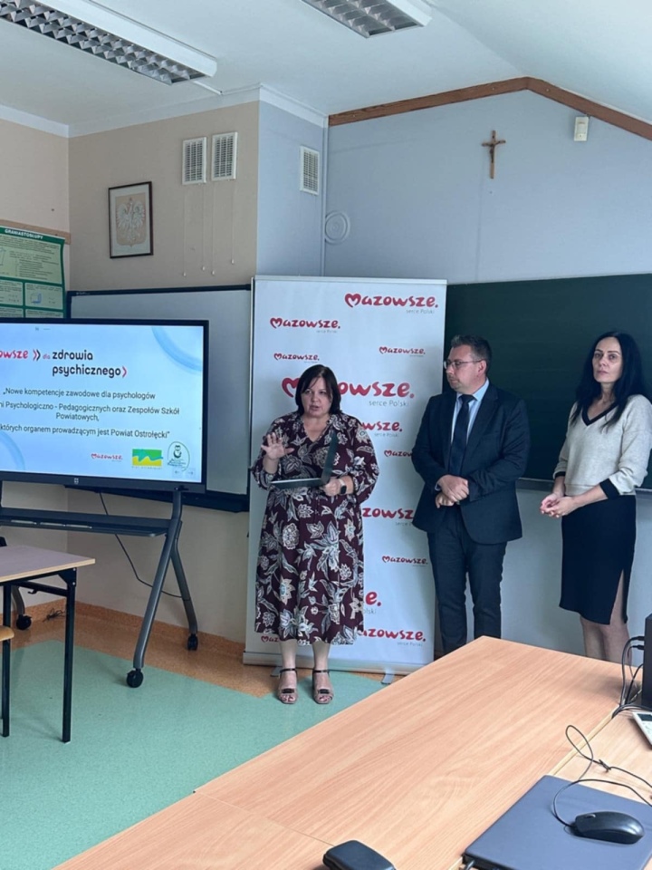 Nowe kompentecje dla psychologów. Powiat ostrołęcki inwestuje w zdrowie psychiczne młodzieży [26.09.2025] - zdjęcie #11 - eOstroleka.pl