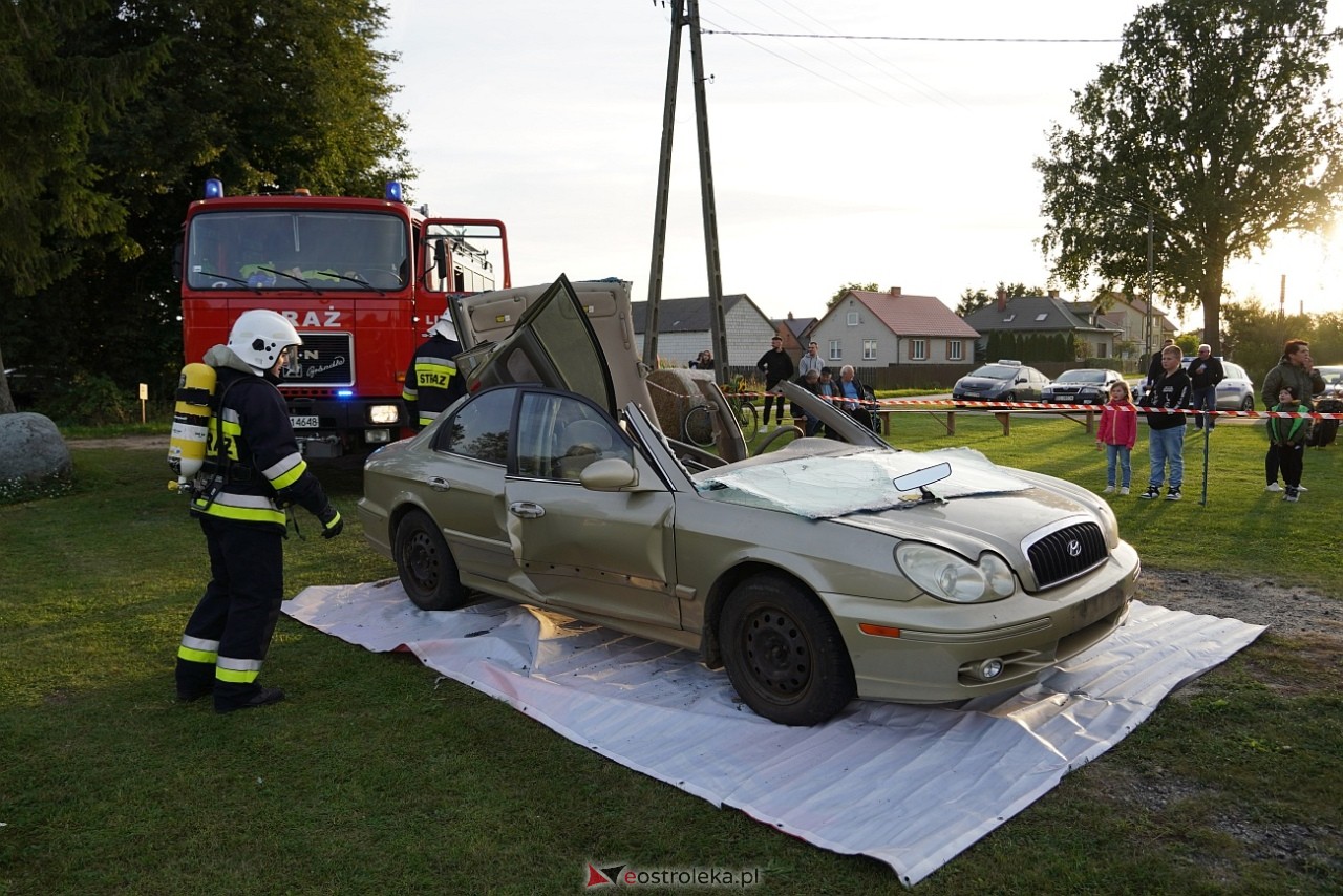 Piknik Bezpieczna Lipianka - Społeczność w działaniu  [27.09.2025] - zdjęcie #1 - eOstroleka.pl