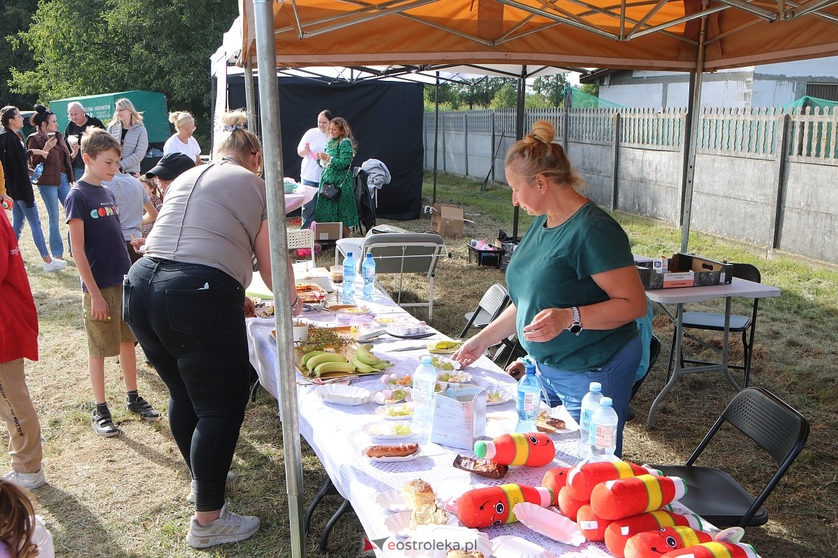 Rodzinny Piknik w Daniłowie: „Bezpiecznego Powrotu do Szkoły” [27.09.2025] - zdjęcie #4 - eOstroleka.pl