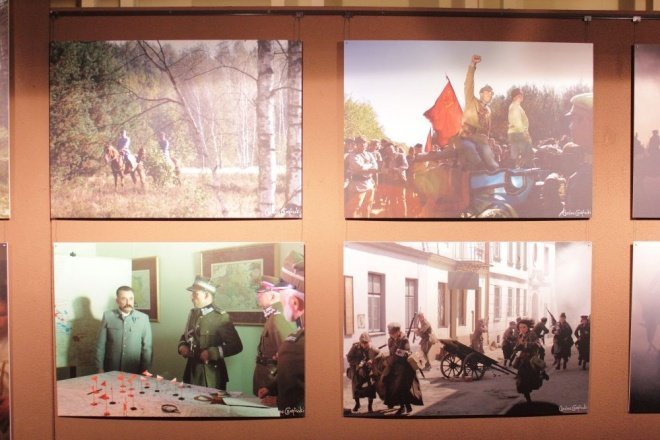 Wernisaż wystawy Bitwa Warszawska 1920 (21.10.2011) - zdjęcie #17 - eOstroleka.pl