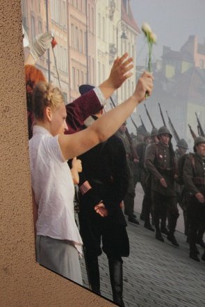 Wernisaż wystawy Bitwa Warszawska 1920 (21.10.2011) - zdjęcie #6 - eOstroleka.pl