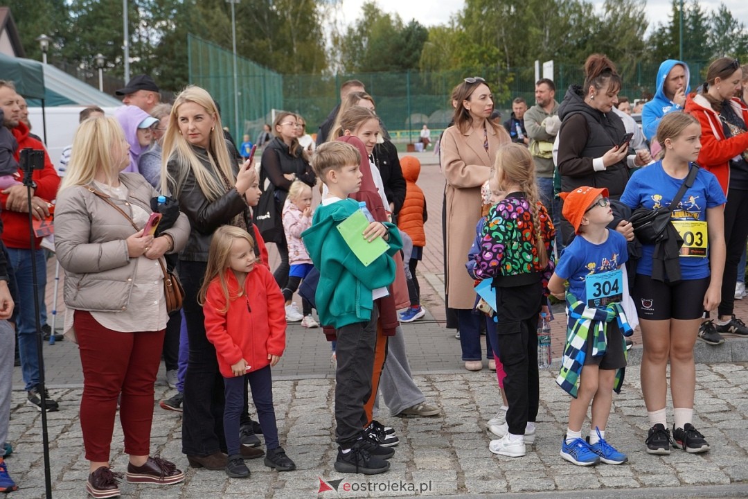 II Festiwal Biegowy i Nordic Walking, o Puchar Wójta Gminy Olszewo-Borki [28.09.2025] - zdjęcie #92 - eOstroleka.pl