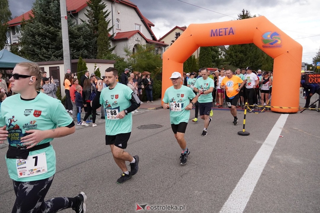II Festiwal Biegowy i Nordic Walking, o Puchar Wójta Gminy Olszewo-Borki [28.09.2025] - zdjęcie #63 - eOstroleka.pl
