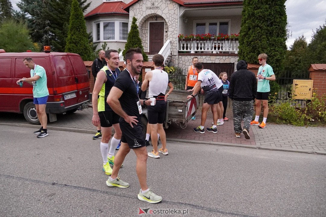 II Festiwal Biegowy i Nordic Walking, o Puchar Wójta Gminy Olszewo-Borki [28.09.2025] - zdjęcie #23 - eOstroleka.pl