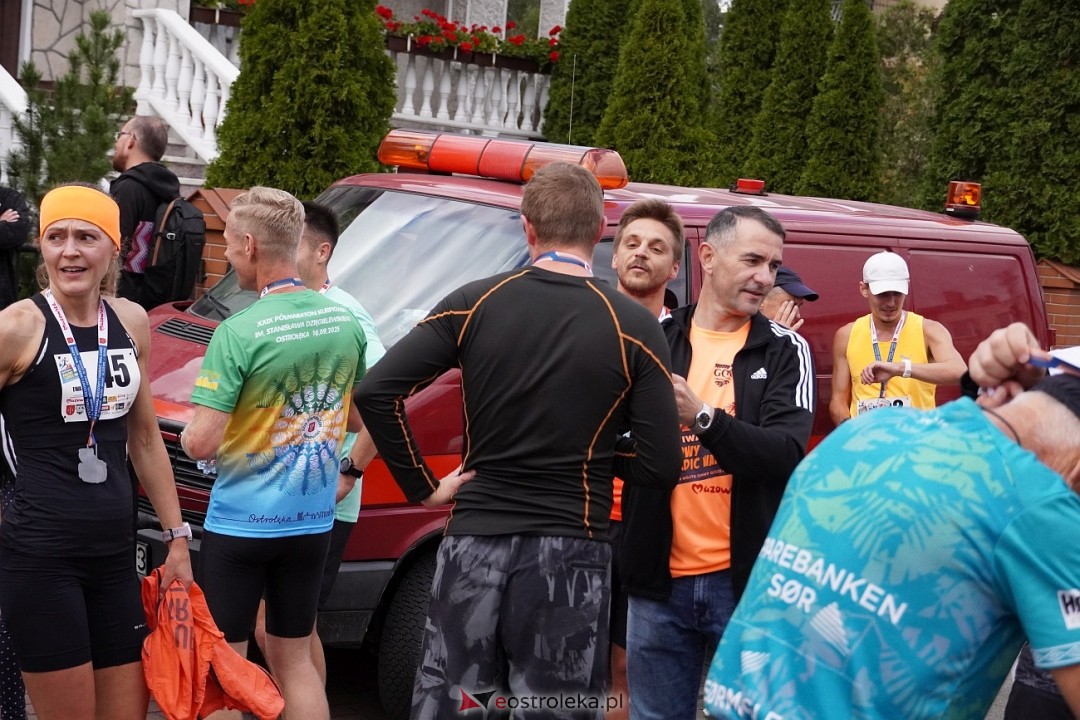 II Festiwal Biegowy i Nordic Walking, o Puchar Wójta Gminy Olszewo-Borki [28.09.2025] - zdjęcie #10 - eOstroleka.pl