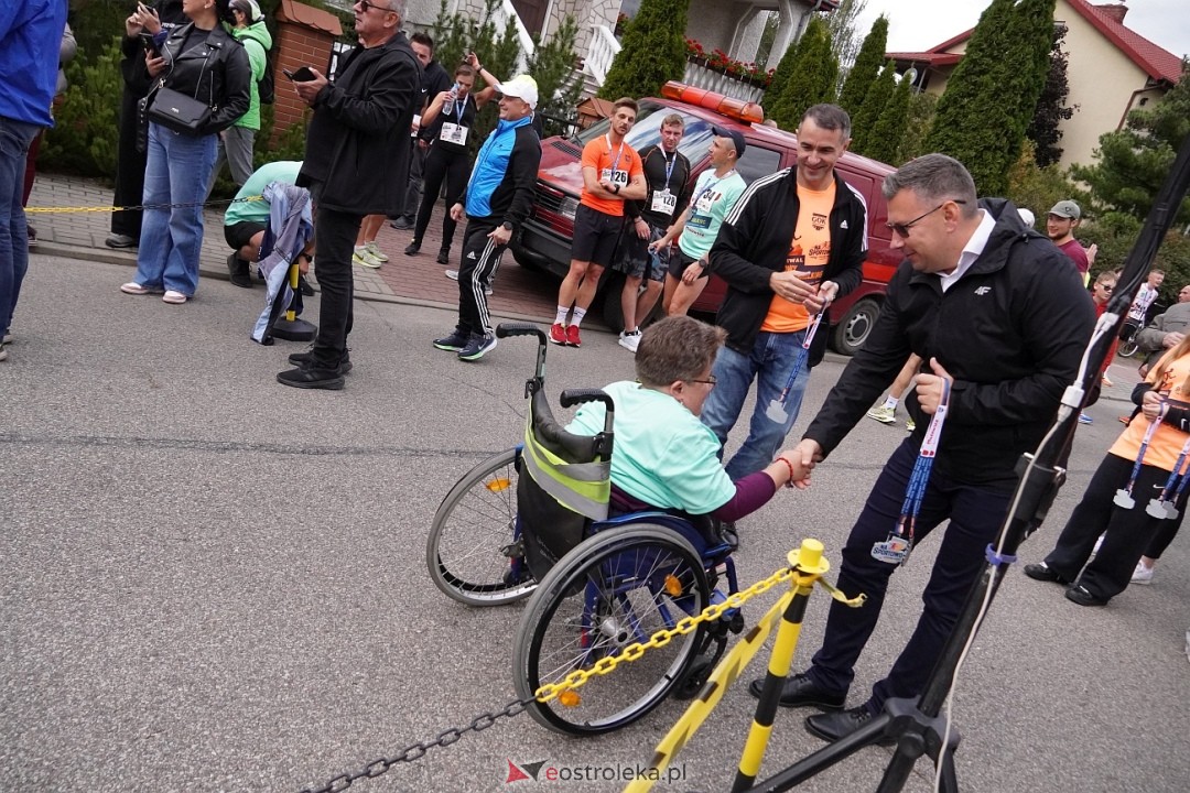 II Festiwal Biegowy i Nordic Walking, o Puchar Wójta Gminy Olszewo-Borki [28.09.2025] - zdjęcie #3 - eOstroleka.pl