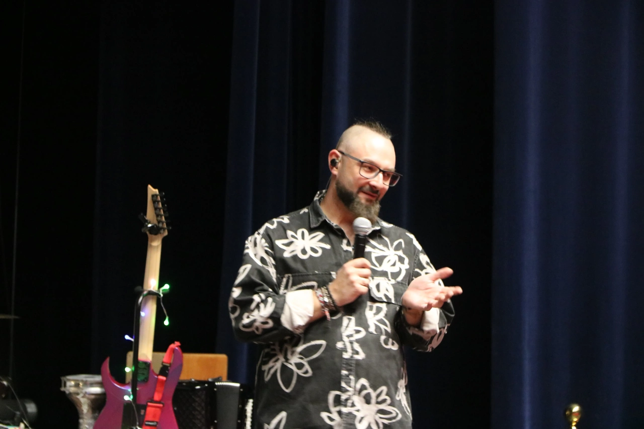 „W starym kinie...” w Muzeum Żołnierzy Wyklętych [28.09.2025] - zdjęcie #11 - eOstroleka.pl