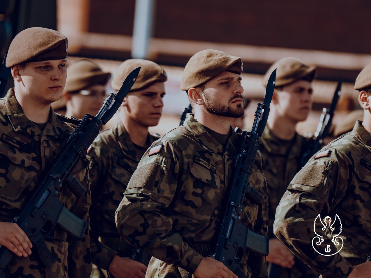 Przysięga wojskowa 5 Mazowieckiej Brygady Obrony Terytorialnej [27.09.2025] - zdjęcie #2 - eOstroleka.pl