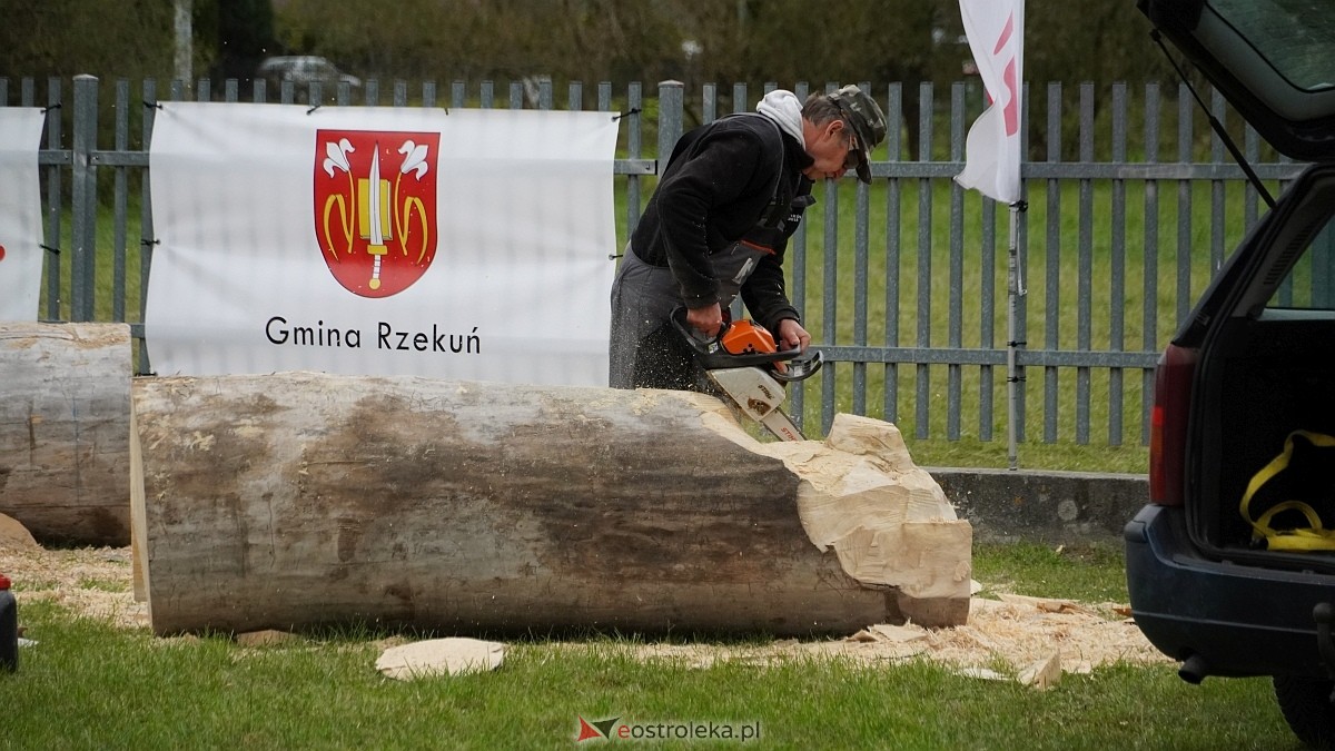 V plener rzeźbiarski w Borawem [29.09.2025] - zdjęcie #13 - eOstroleka.pl