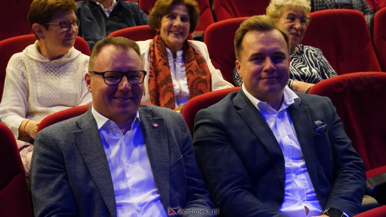 Inauguracja roku Ostrołęckiego Uniwersytetu Trzeciego Wieku [01.10.2025] - zdjęcie #70 - eOstroleka.pl