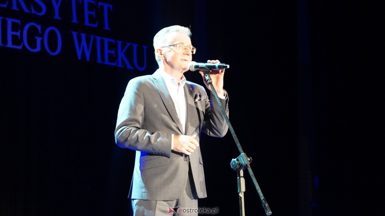 Inauguracja roku Ostrołęckiego Uniwersytetu Trzeciego Wieku [01.10.2025] - zdjęcie #56 - eOstroleka.pl