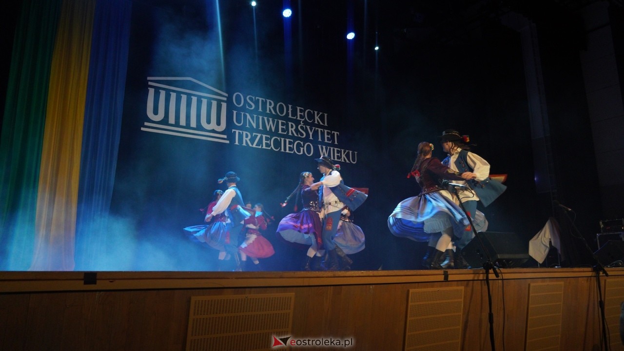 Inauguracja roku Ostrołęckiego Uniwersytetu Trzeciego Wieku [01.10.2025] - zdjęcie #35 - eOstroleka.pl