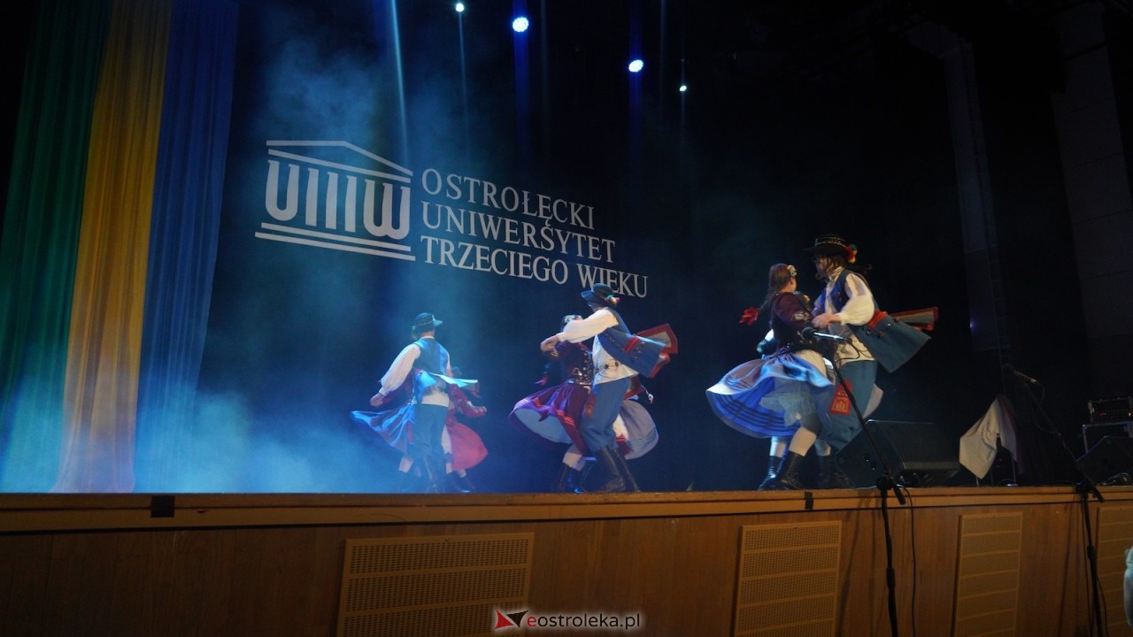 Inauguracja roku Ostrołęckiego Uniwersytetu Trzeciego Wieku [01.10.2025] - zdjęcie #34 - eOstroleka.pl