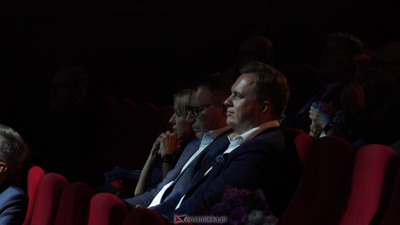 Inauguracja roku Ostrołęckiego Uniwersytetu Trzeciego Wieku [01.10.2025] - zdjęcie #21 - eOstroleka.pl