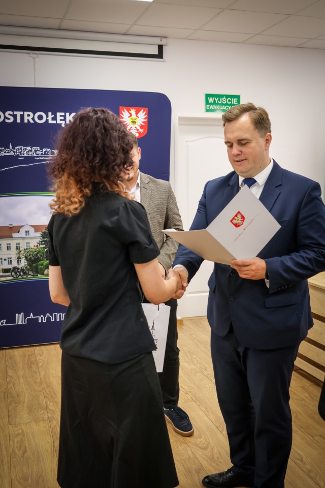 Podsumowanie III kadencji Młodzieżowej Rady Miasta [02.10.2025] - zdjęcie #16 - eOstroleka.pl