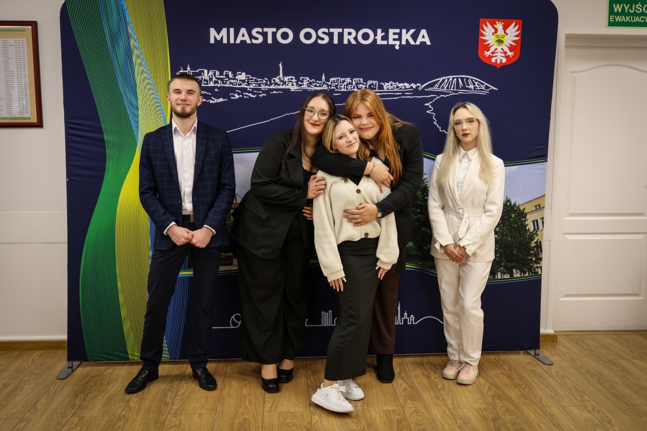 Podsumowanie III kadencji Młodzieżowej Rady Miasta [02.10.2025] - zdjęcie #6 - eOstroleka.pl